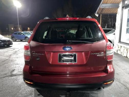 2016 Subaru Forester 2.5i