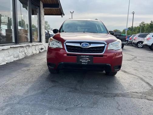 2016 Subaru Forester 2.5i