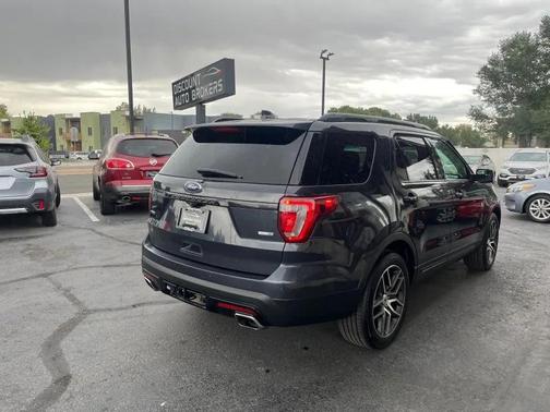 2017 Ford Explorer sport