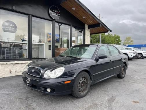 2004 Hyundai SONATA Base