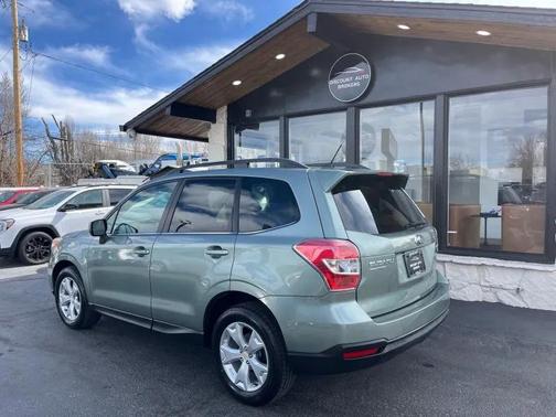 2014 Subaru Forester 2.5i Touring