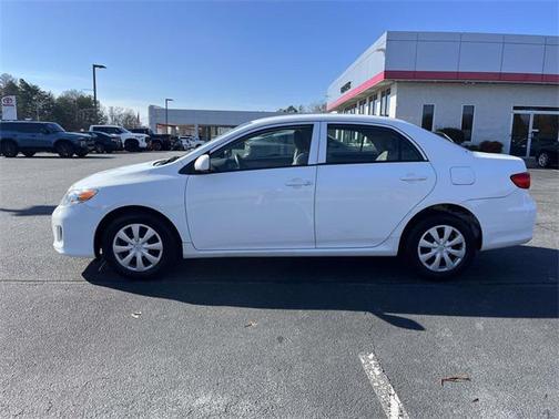 2012 Toyota Corolla LE