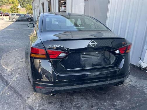 2024 Nissan Altima SR FWD