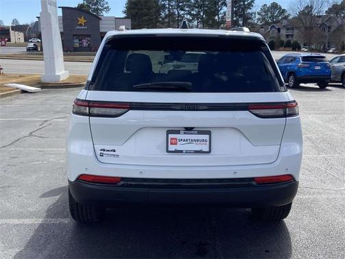 2024 Jeep Grand Cherokee Altitude