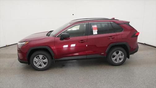 2025 Toyota RAV4 Hybrid SE