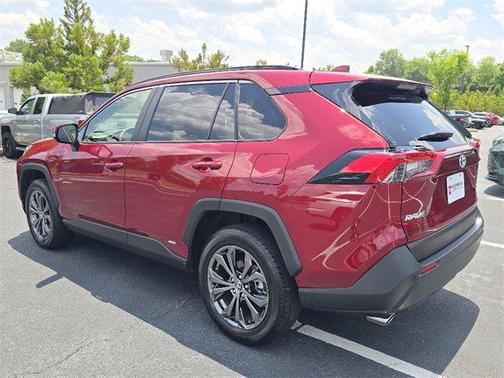2023 Toyota RAV4 Hybrid XLE Premium