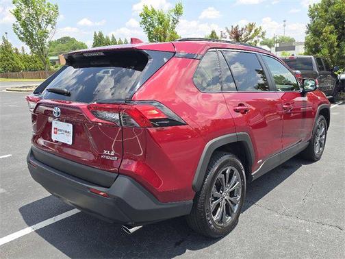 2023 Toyota RAV4 Hybrid XLE Premium