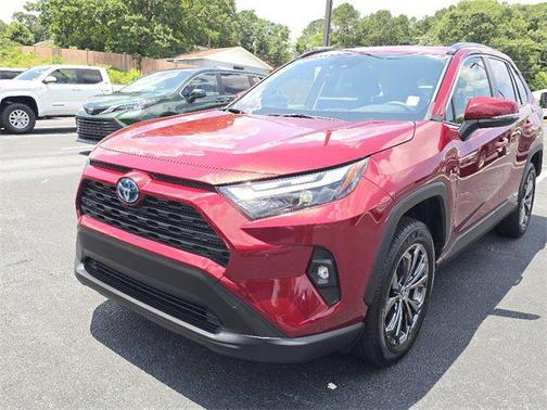 2023 Toyota RAV4 Hybrid XLE Premium