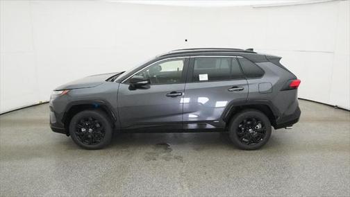 2025 Toyota RAV4 Hybrid SE