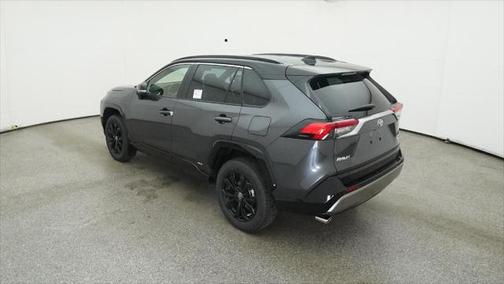 2025 Toyota RAV4 Hybrid SE