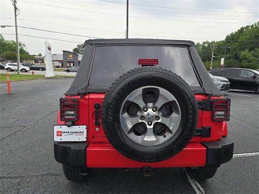 2016 Jeep Wrangler Unlimited Sahara