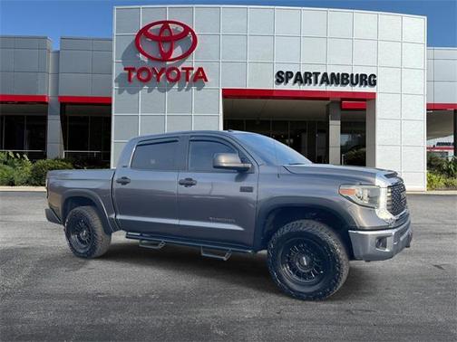 2018 Toyota Tundra SR5