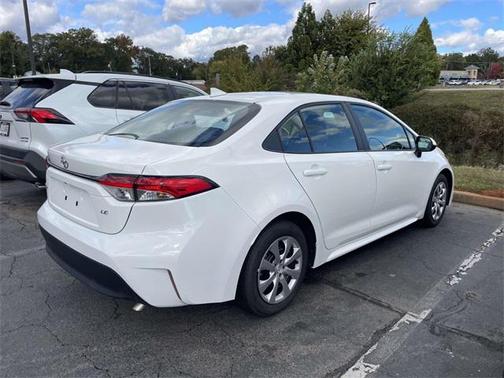 2025 Toyota Corolla LE