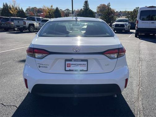 2025 Toyota Corolla LE