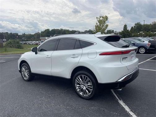 2024 Toyota Venza XLE