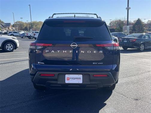 2022 Nissan Pathfinder SV 4WD