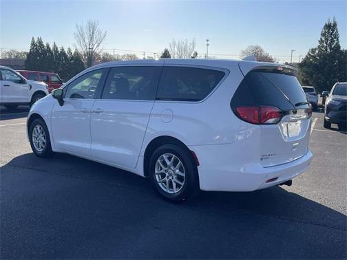 2017 Chrysler Pacifica Touring