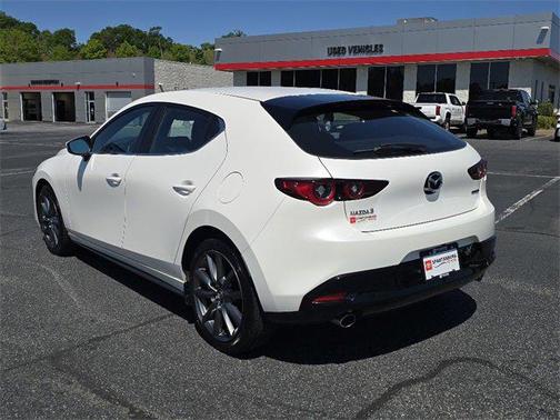 2023 Mazda Mazda3 FWD w/Preferred Package