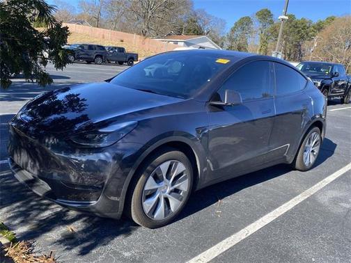 2024 Tesla Model Y Long Range Dual Motor All-Wheel Drive