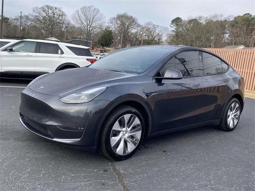 2024 Tesla Model Y Long Range Dual Motor All-Wheel Drive
