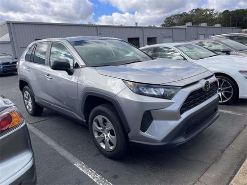 2022 Toyota RAV4 LE