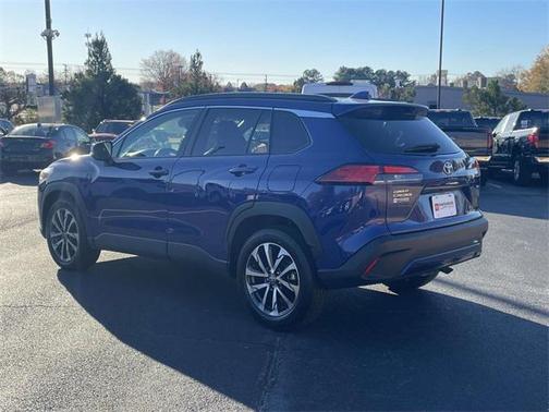 2024 Toyota Corolla Cross XLE