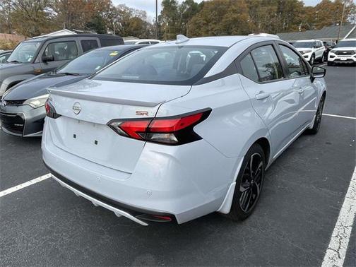 2024 Nissan Versa 1.6 S