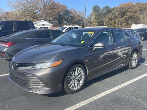 2018 Toyota Camry XLE