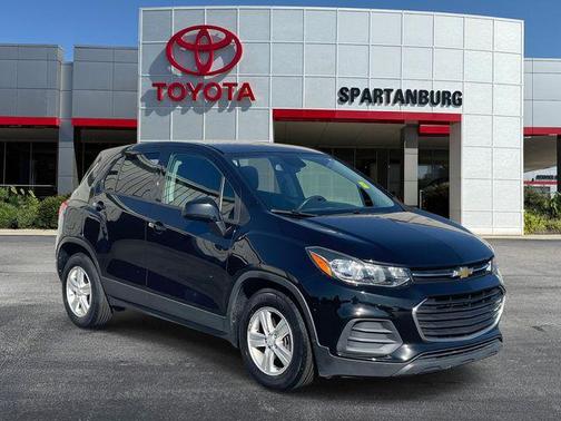 Mosaic Black Metallic 2020 Chevrolet Trax LS