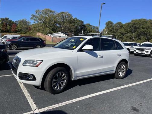 2016 Audi Q5 2.0T Premium Plus