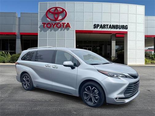 2025 Toyota Sienna Platinum