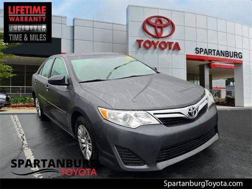 2014 Toyota Camry LE