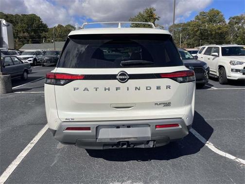 2023 Nissan Pathfinder Platinum 4WD