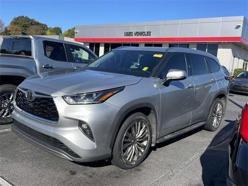 2020 Toyota Highlander Platinum
