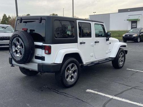 2018 Jeep Wrangler JK Unlimited Sahara