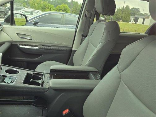 2024 Toyota Sienna XLE 7 Passenger