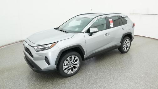 2025 Toyota RAV4 XLE Premium