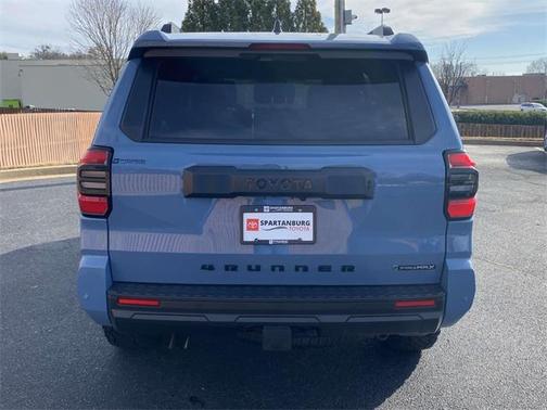 2025 Toyota 4Runner TRD Off Road