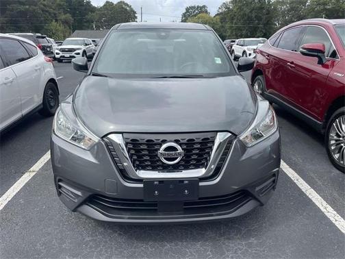 2020 Nissan Kicks S