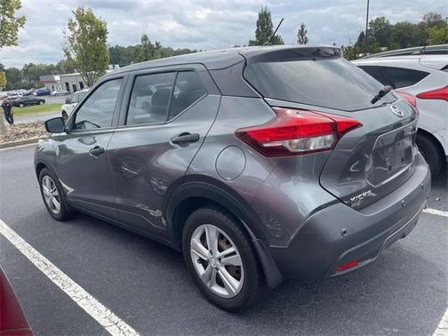 2020 Nissan Kicks S