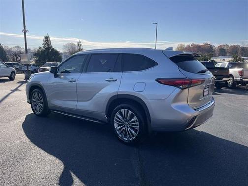 2020 Toyota Highlander Platinum