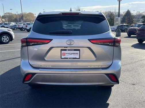 2020 Toyota Highlander Platinum