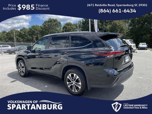 2024 Toyota Highlander XLE