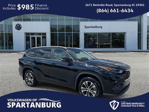 2024 Toyota Highlander XLE