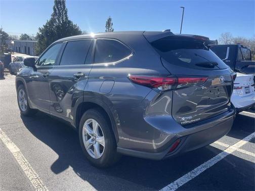 2023 Toyota Highlander Hybrid LE