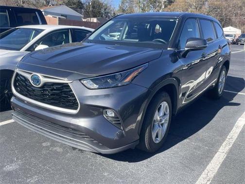 2023 Toyota Highlander Hybrid LE