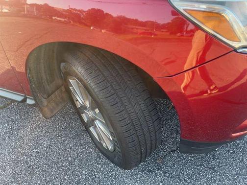 2014 Nissan Pathfinder SV