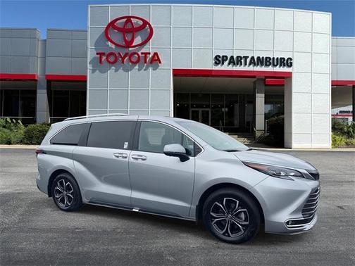 2025 Toyota Sienna Platinum