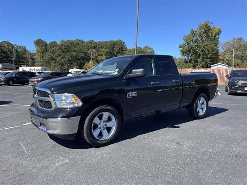 2024 RAM 1500 Classic SLT