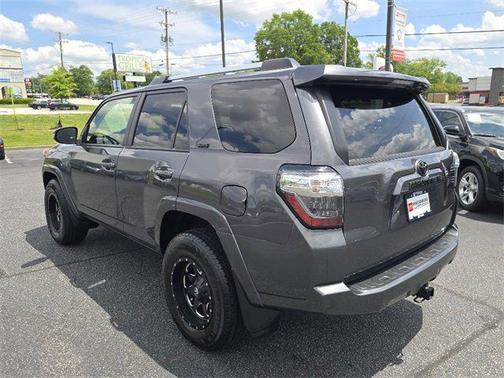 2023 Toyota 4Runner SR5